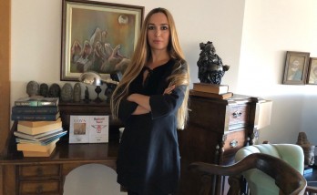  Begüm Fırat’tan Kadınlardan İlham Alan Bir Kitap