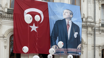 Cumhuriyet’in 100. yılında 100 bin anaokulu öğrencisi beyaz balon uçurdu