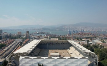 Ülkemizde futbolun ateşini yakan İzmir’in yenilenen Alsancak Stadyumu kapılarını açıyor.