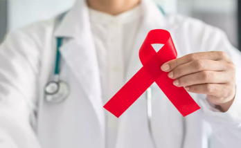 Dünya çapında yaklaşık 40 milyon insan HIV ile yaşıyor
