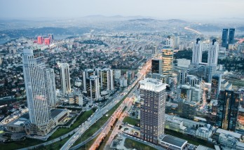 Ofise dönüşle şirketler de yeni ofise geçti