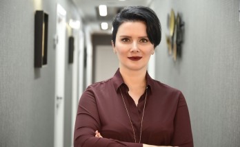 Gençleşmek isteyenlerin tercihi ameliyatsız estetik