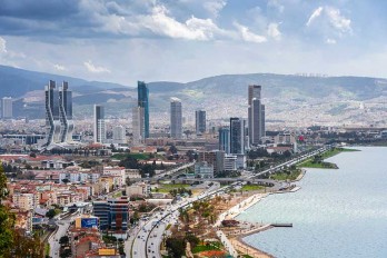 İzmir, konut satışlarında İstanbul’u 10’a katladı!