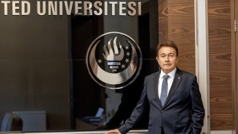 TED Üniversitesi yapay zekayı derslerine entegre etti